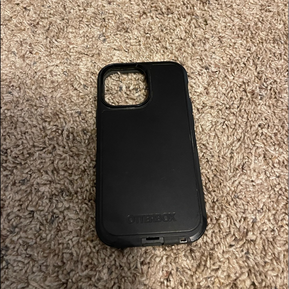 iPhone 12 Pro Max otter box case